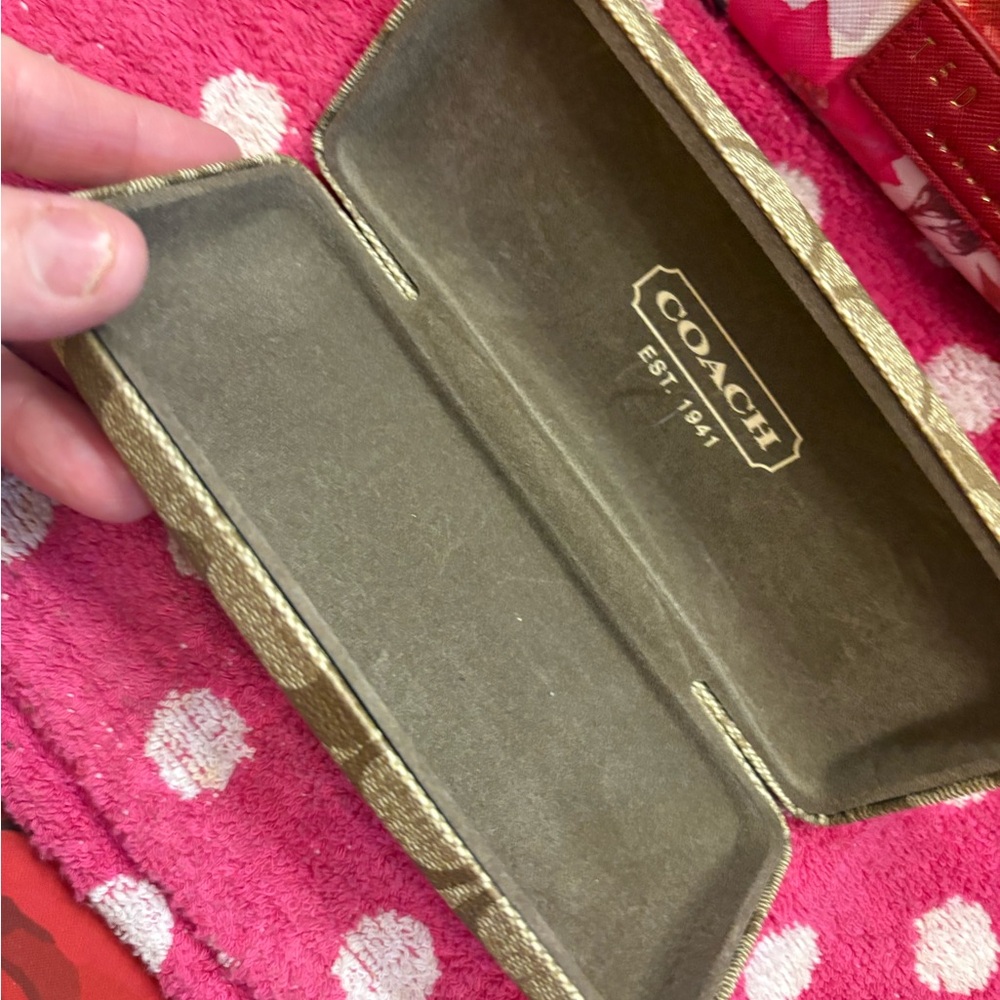 Coach Tan Signature eye glasses Clutch - Picture 3 of 3